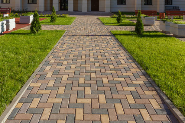 Best Professional Driveway Pavers  in New London, IA